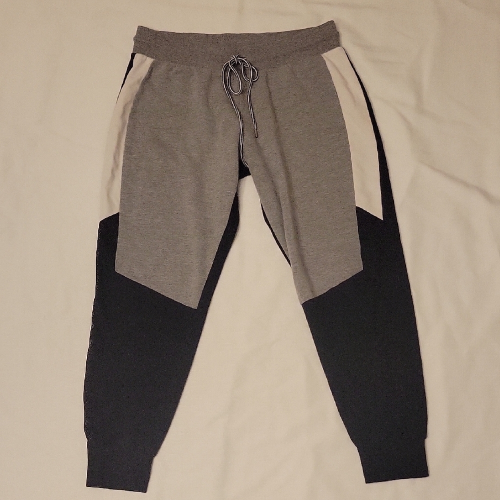 Women's Gray and Black Jogger Pants